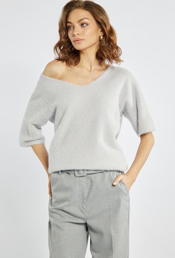 Stylowy sweter damski