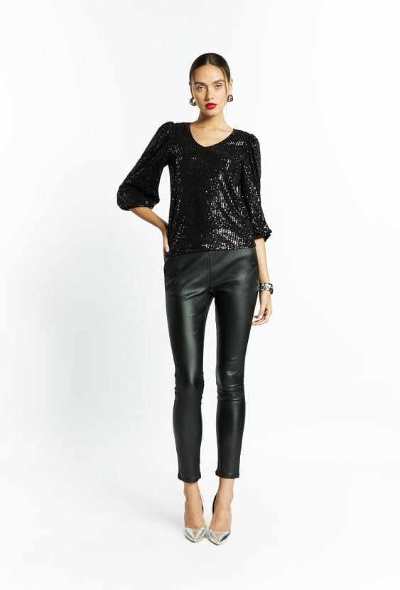 Cekinowa bluzka z bufiastymi rękawami