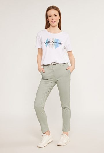 Materiałowe spodnie z paskiem