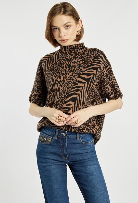 Sweter damski ze zwierzęcym wzorem