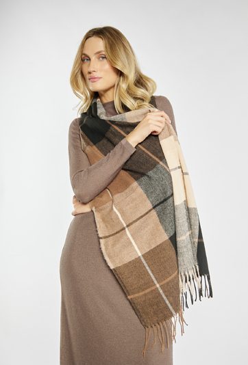 Szalik w dużą kratę