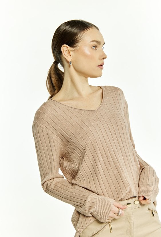 Sweter damski z dekoltem w serek