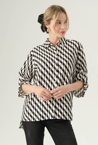 Koszula w energetyczny print