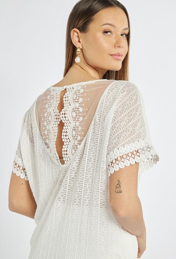 Bluzka z wycięciem na plecach