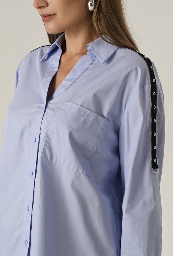 Oversizowa błękitna koszula z bawełny