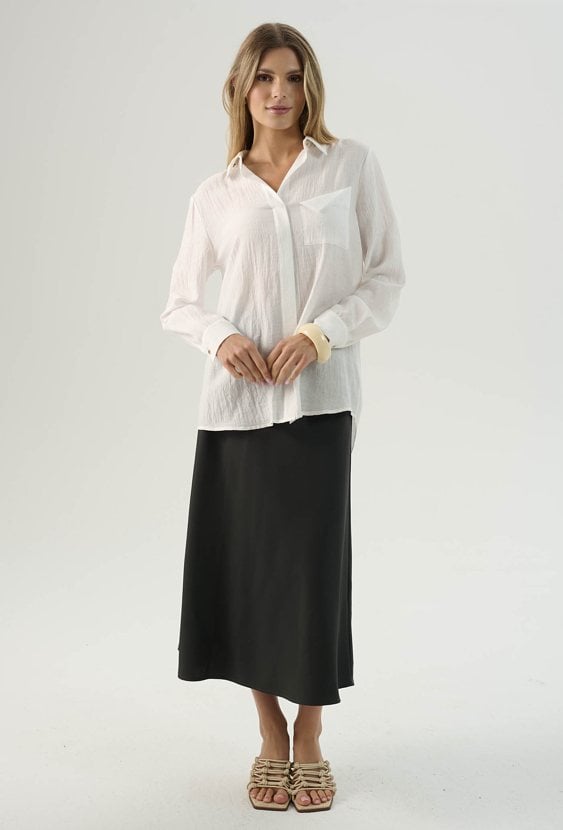 Minimalistyczna koszula z wiskozą