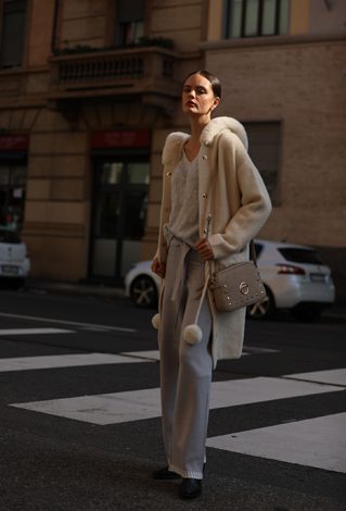 Spodnie z wiązaniem