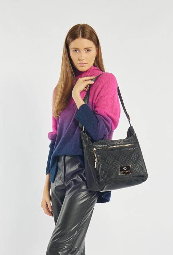 Sportowa torba z kieszonkami