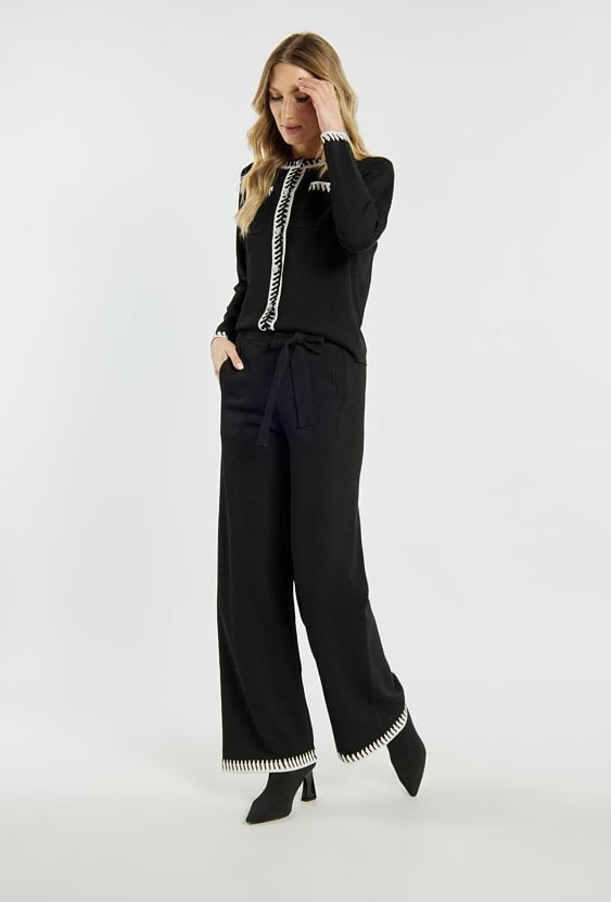 Spodnie z wiązaniem