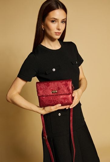 Mała torebka na pasku