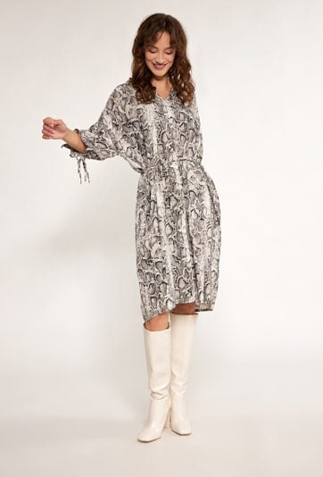 Sukienka mini w zwierzęcy wzór