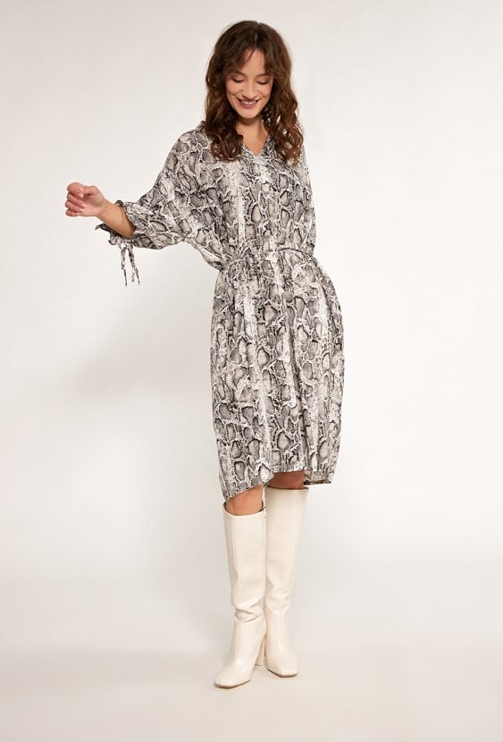 Sukienka mini w zwierzęcy wzór