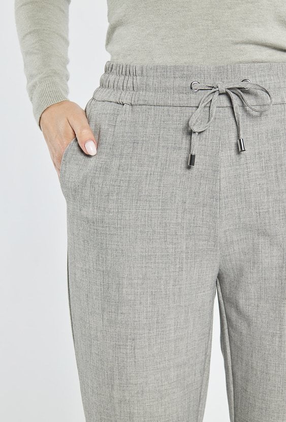 Spodnie z wiązaniem