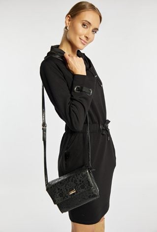 Mała torebka na pasku