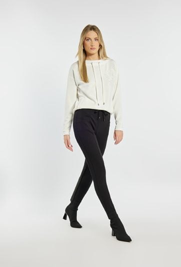 Spodnie z wiązaniem