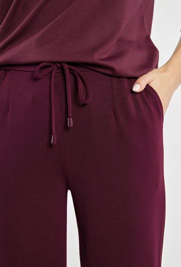 Spodnie z wiązaniem