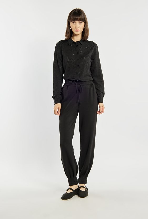 Spodnie z wiązaniem