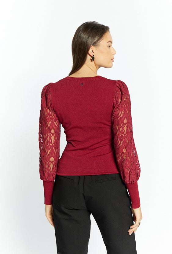 Sweter damski z bufiastymi rękawami