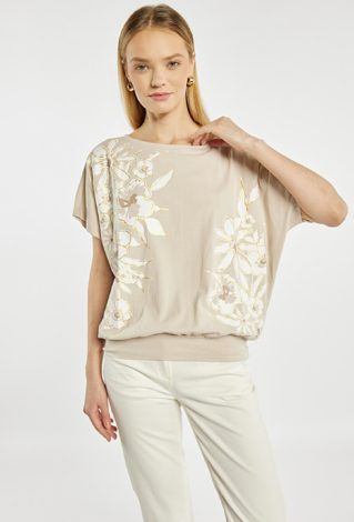 T-shirt damski z kwiatami