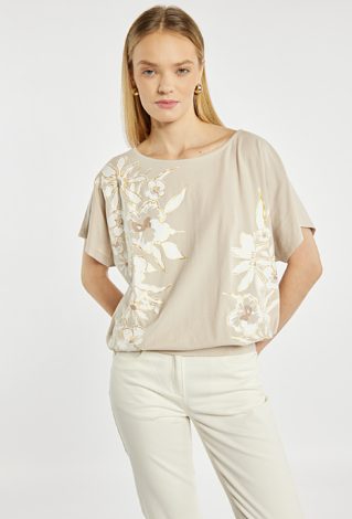 T-shirt damski z kwiatami