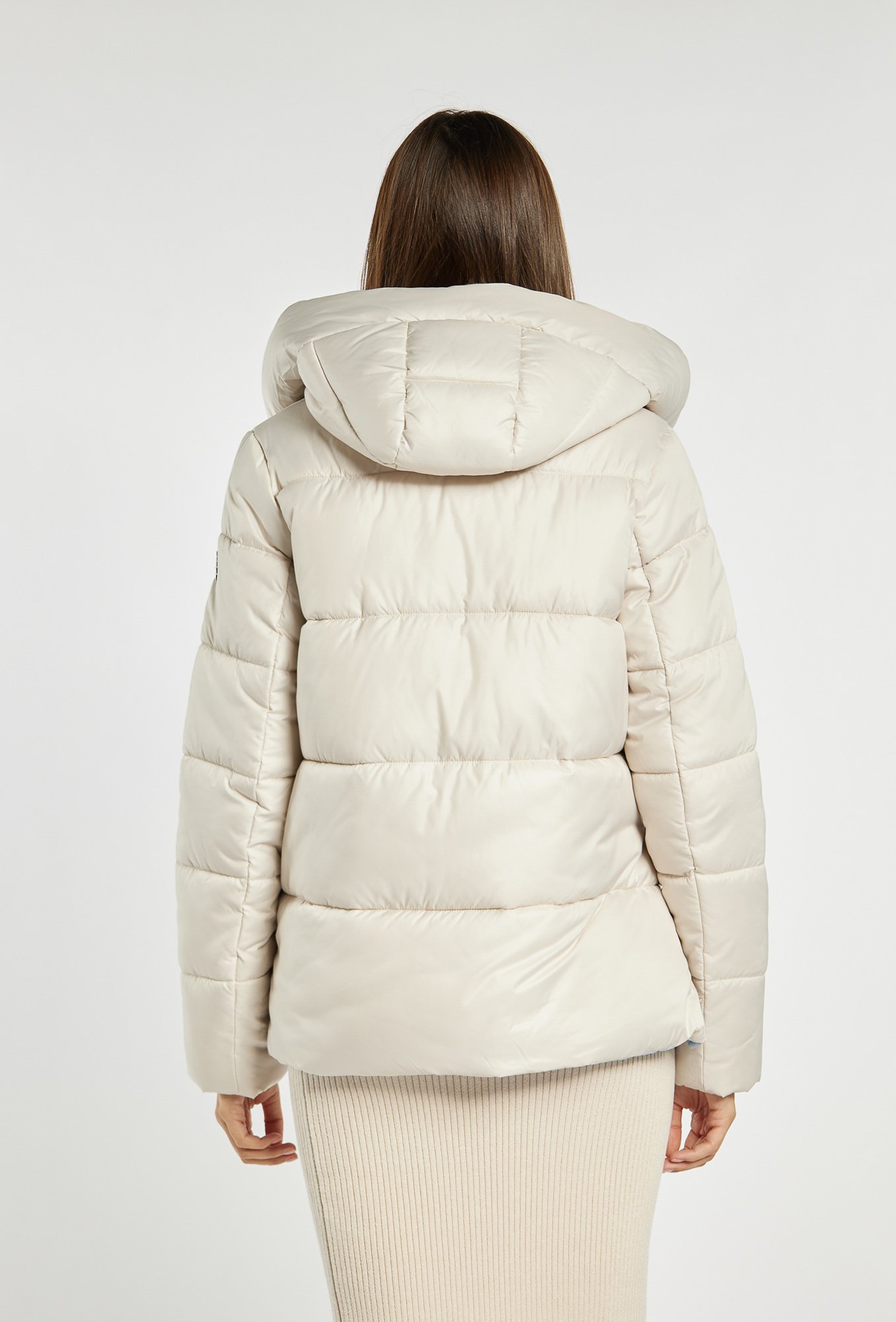 りり Beżowe buty sportowe Rieker w ażurowe wzory, na koturnie