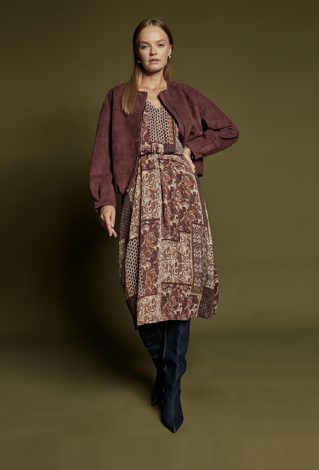 Wzorzysta sukienka