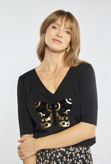 T-shirt z nadrukiem motyla