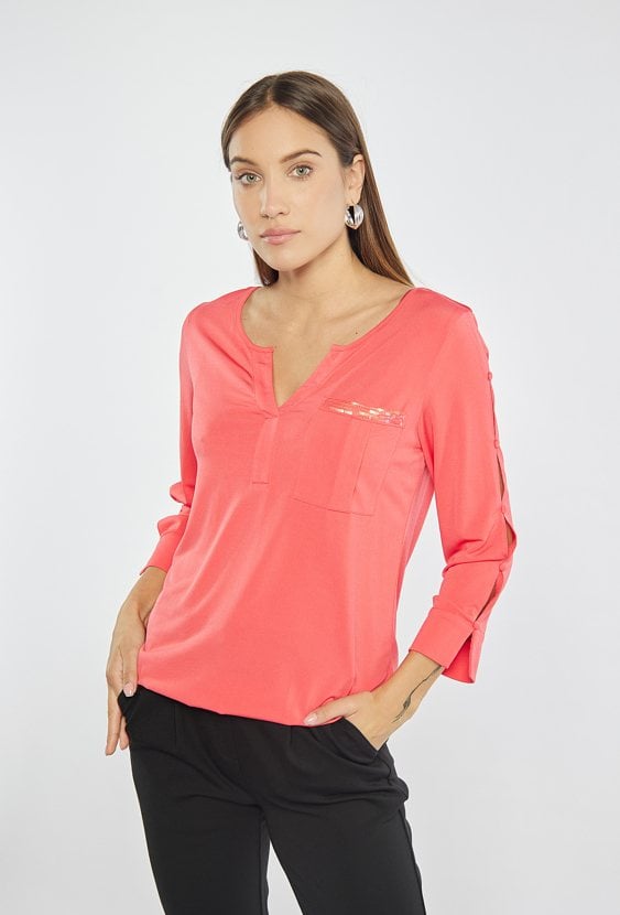 Bluzka z kieszonką