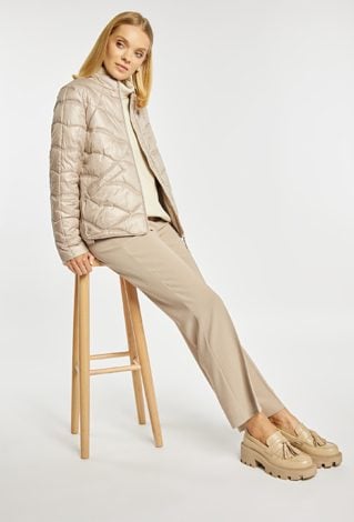 Lekka pikowana kurtka