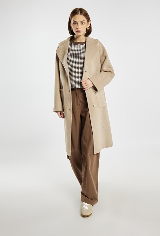 Elegancki płaszcz z dodatkiem wełny