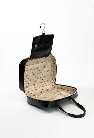 Duża kosmetyczka z logo marki Monnari