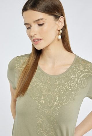 T-shirt z ornamentowym wzorem