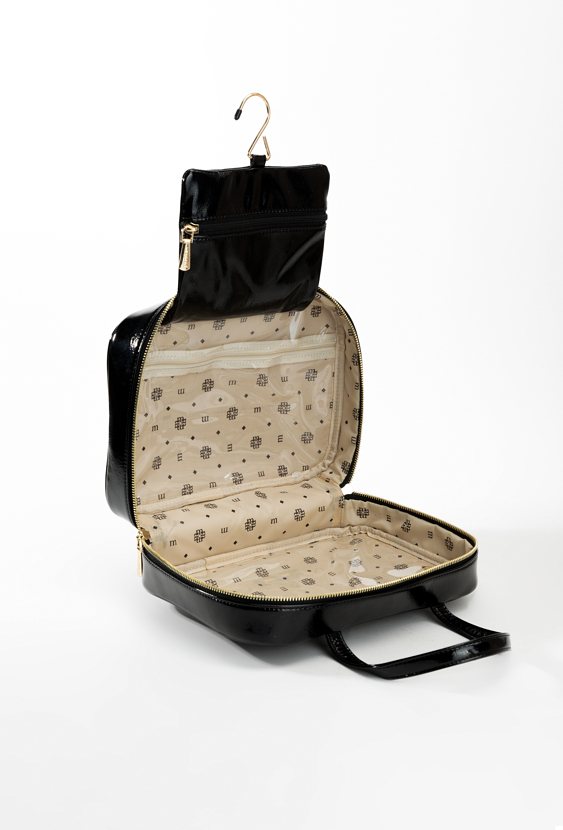 Duża kosmetyczka z logo marki Monnari