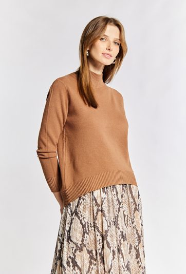 Klasyczny sweter damski