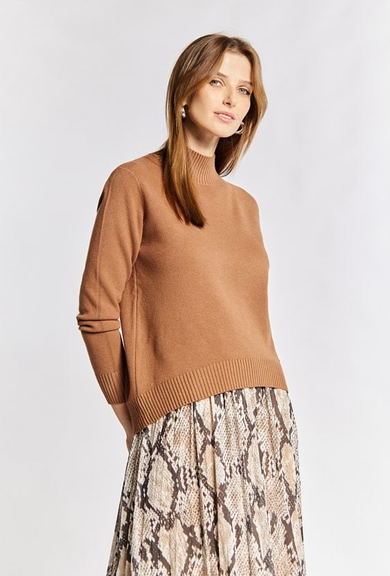 Klasyczny sweter damski