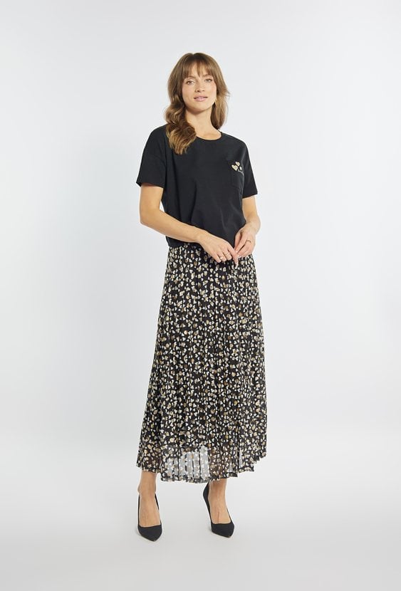 Czarny T-shirt z kieszonką