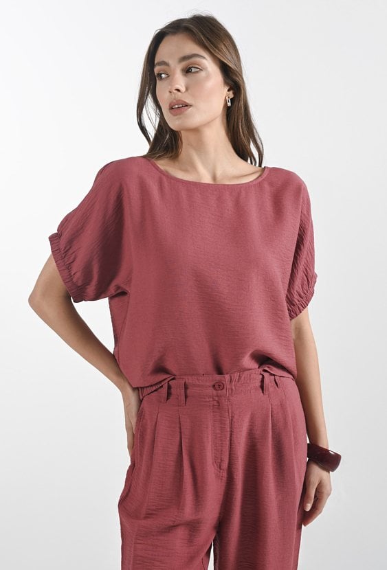 Bluzka z wiskozą o prostym fasonie