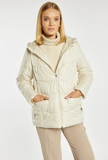 Pikowana kurtka z kapturem