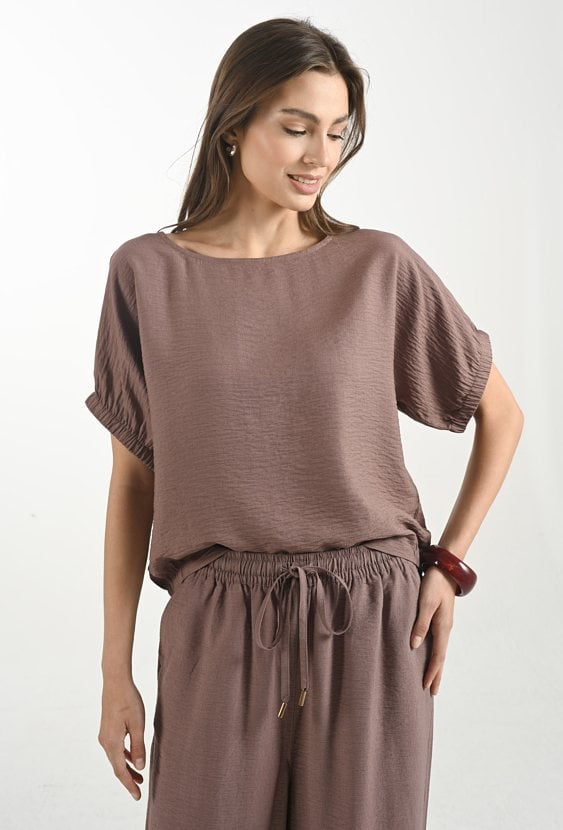 Bluzka z wiskozą o prostym fasonie