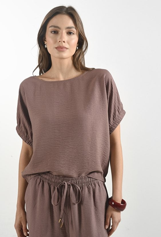 Bluzka z wiskozą o prostym fasonie