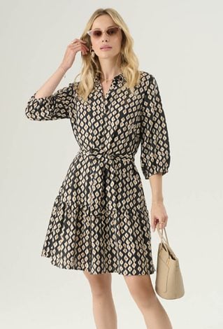 Krótka sukienka w ciekawy print