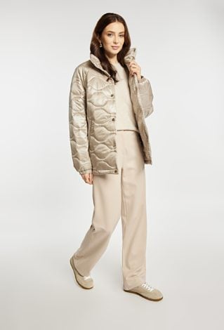 Lekka, pikowana kurtka