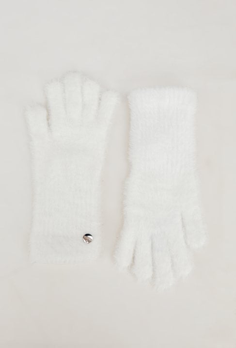 Białe futrzane rękawiczki