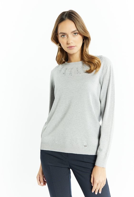 Sweter damski z koralikami