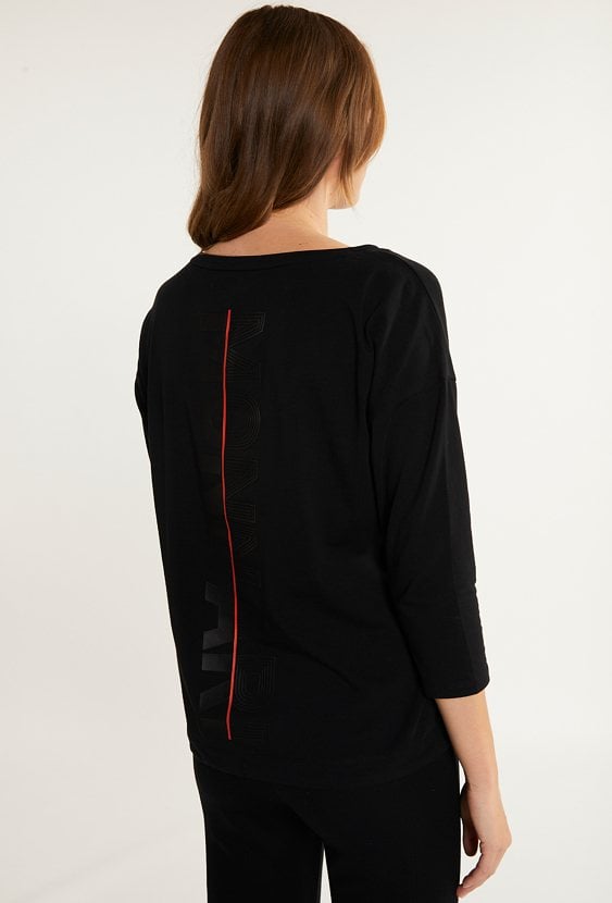 T-shirt z logo marki na plecach