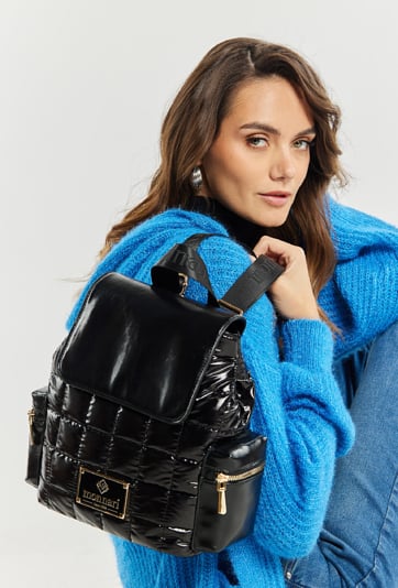 Plecak damski z klapą