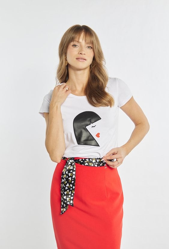 Klasyczny T-shirt z nadrukiem