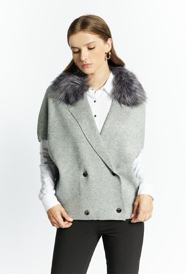 Sweter damski z futerkiem