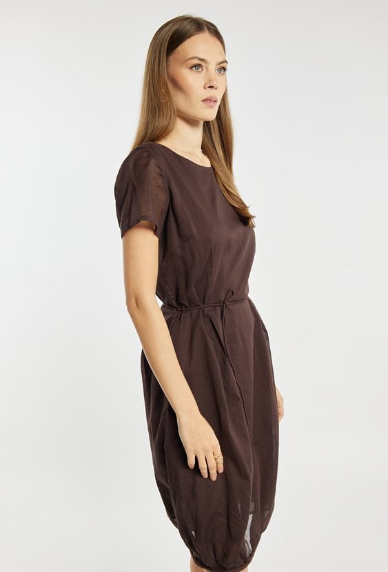 Sukienka z bawełny na lato