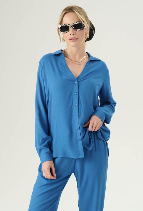 Koszula z wiskozy w kolorze niebieskim